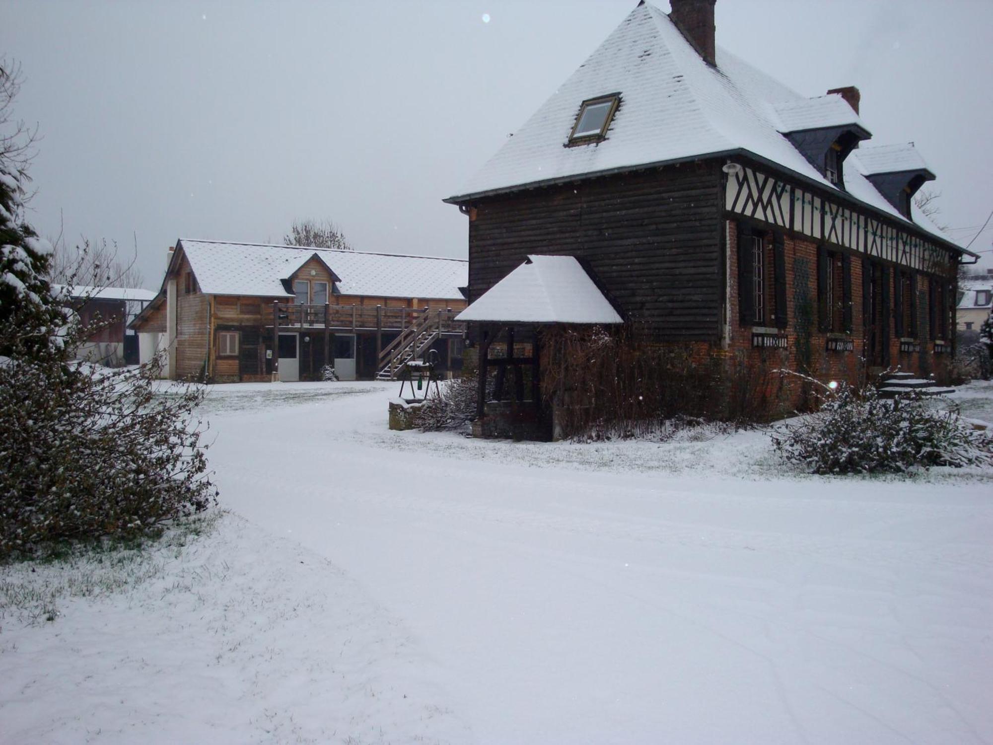 Ferme De La Cacheterie, Acomodação com café da manhã Fleury-la-Forêt Exterior foto